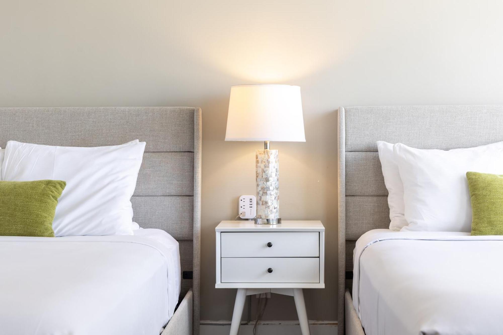 Aloha Vibes With Ocean Views, Near Beach & Parking! Χονολουλού Εξωτερικό φωτογραφία